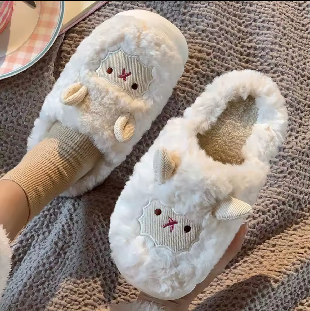Moo & Pals™ - Soft-Stitched Cow Slippers