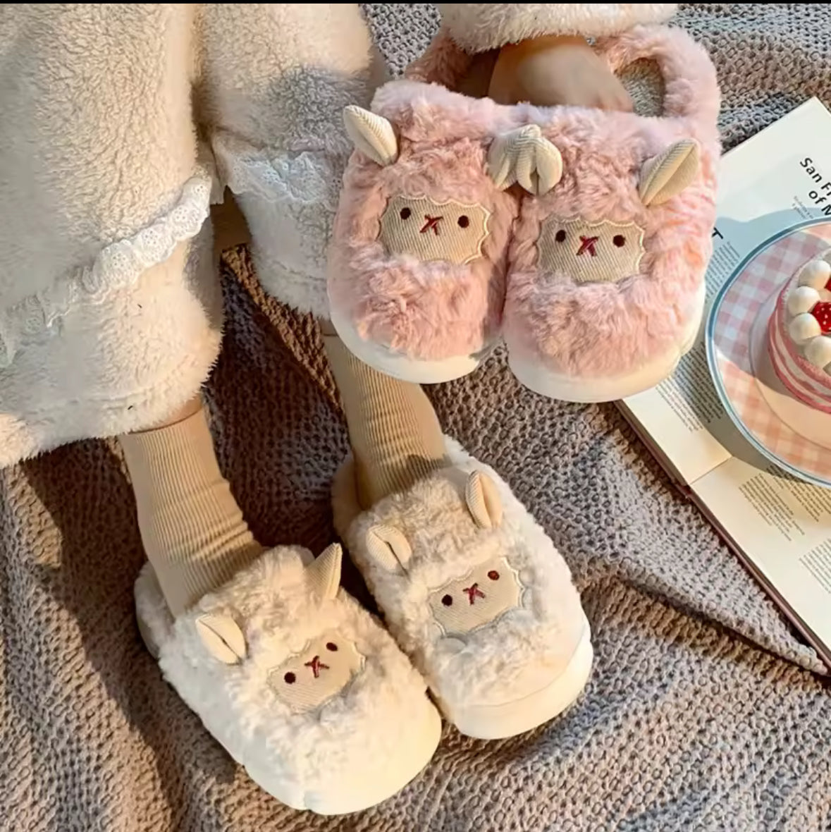 Moo & Pals™ - Soft-Stitched Cow Slippers