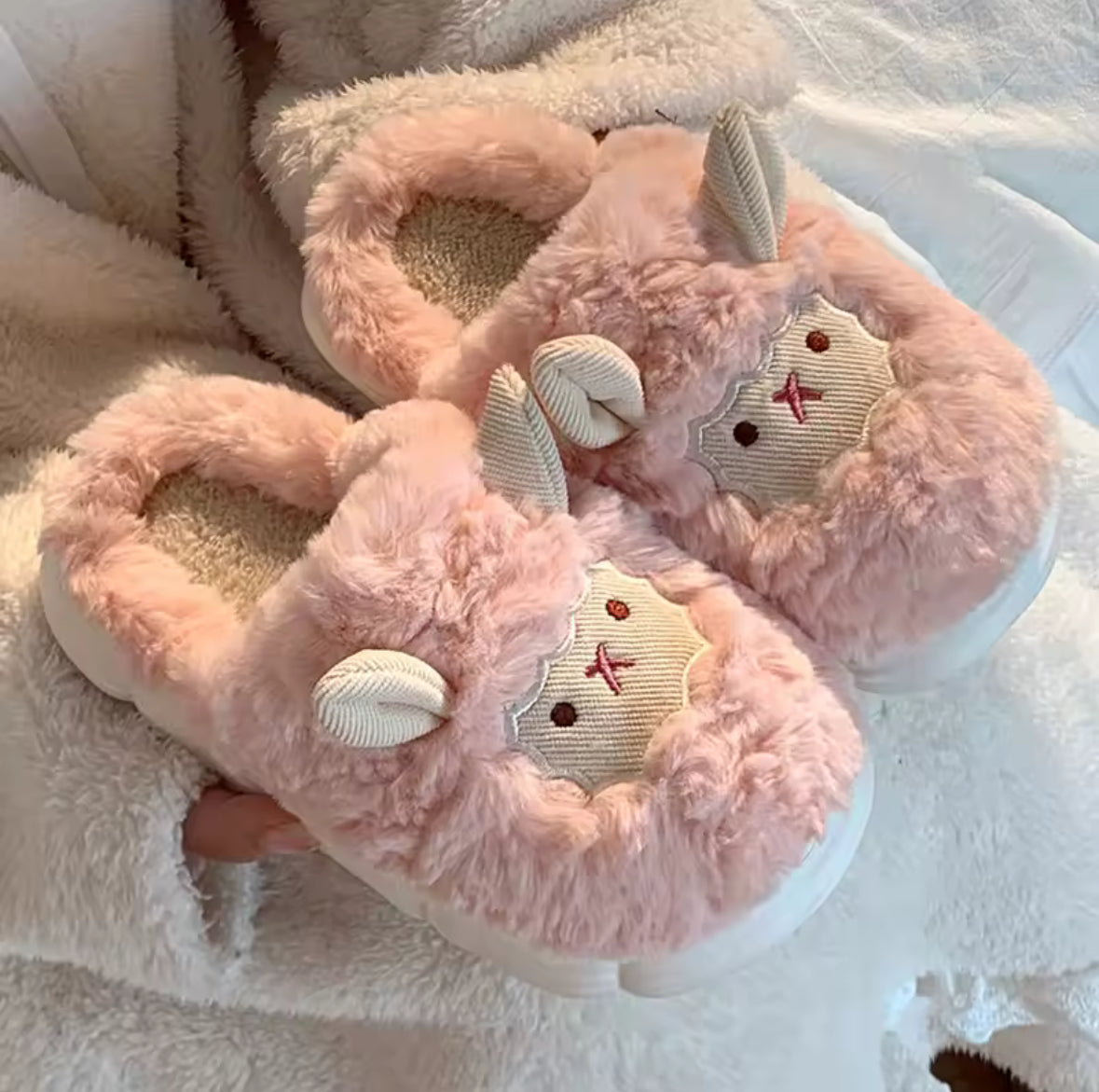 Moo & Pals™ - Soft-Stitched Cow Slippers